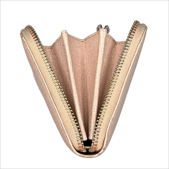Fendi Zip Around Leather Wallet in Dusty Rose Beige and Gold Tone - Picture 7 of 14